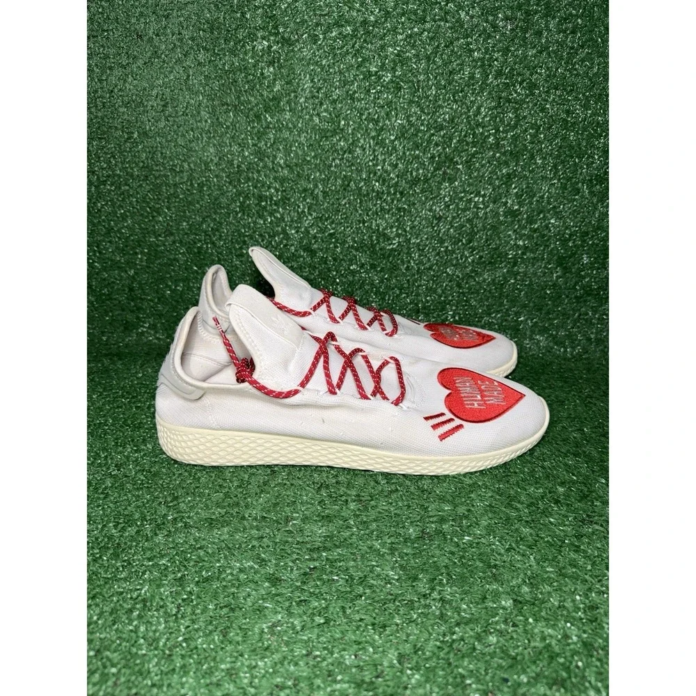 Adidas HU Human Made Pharrell Williams Mens Size 13.5 White Red Running Shoes